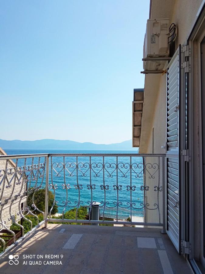 Guesthouse Kod Irene Gradac  Exterior foto