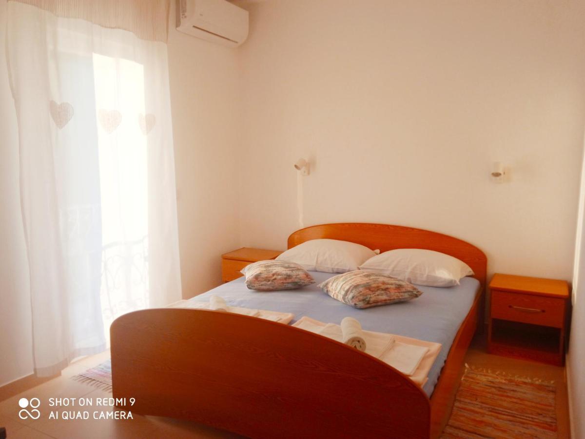Guesthouse Kod Irene Gradac  Exterior foto
